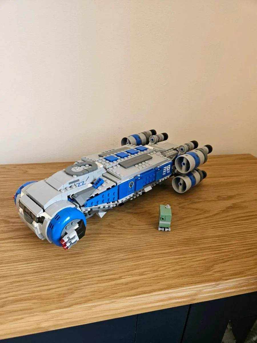 LEGO Star Wars Resistance I-T Transport 75293 - Image 1