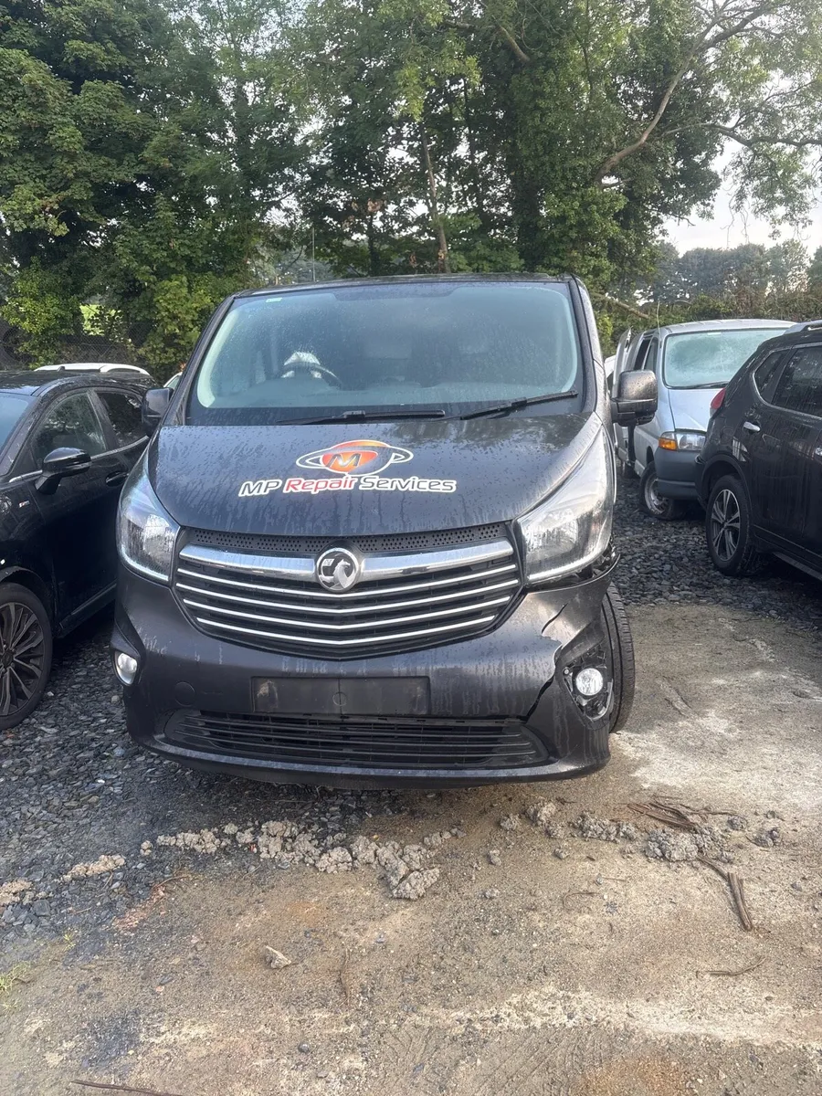 2019 Vauxhall vivaro for parts (biturbo) - Image 1