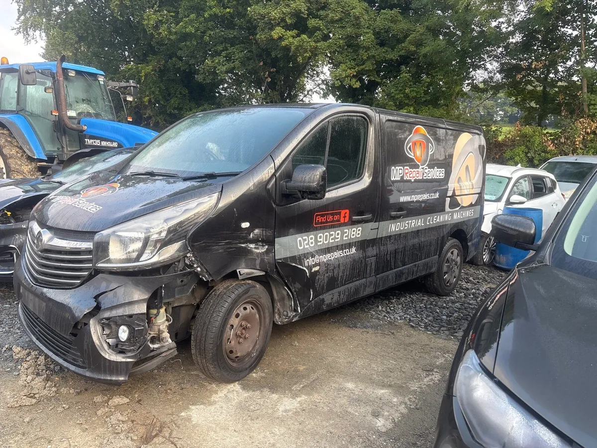 2019 Vauxhall vivaro for parts (biturbo) - Image 2