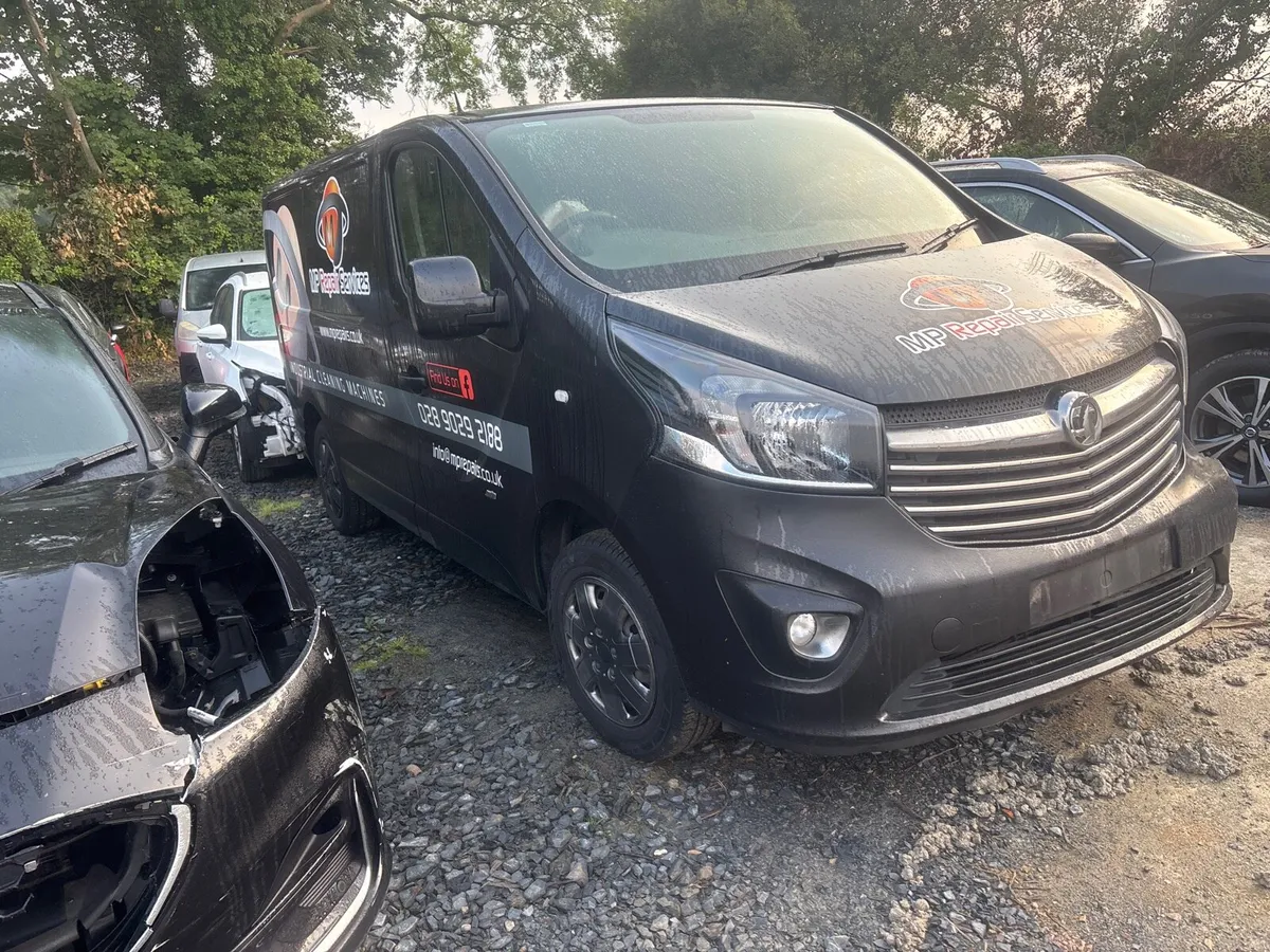 2019 Vauxhall vivaro for parts (biturbo) - Image 3