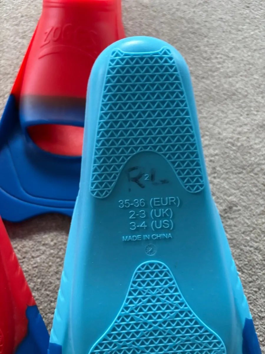 Zoggs Ultra Swimming Fins - Image 2