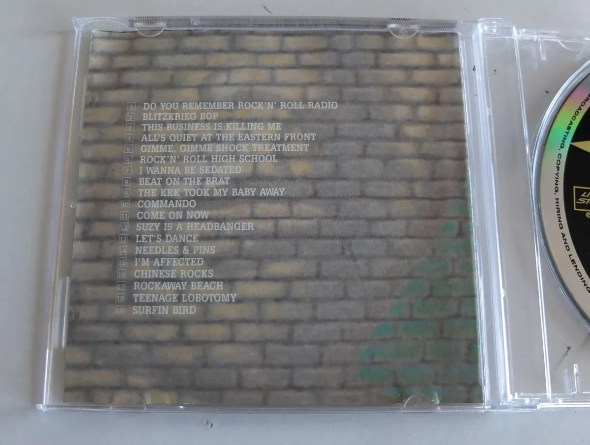 Ramones, "The Chinese Wall". - Image 2