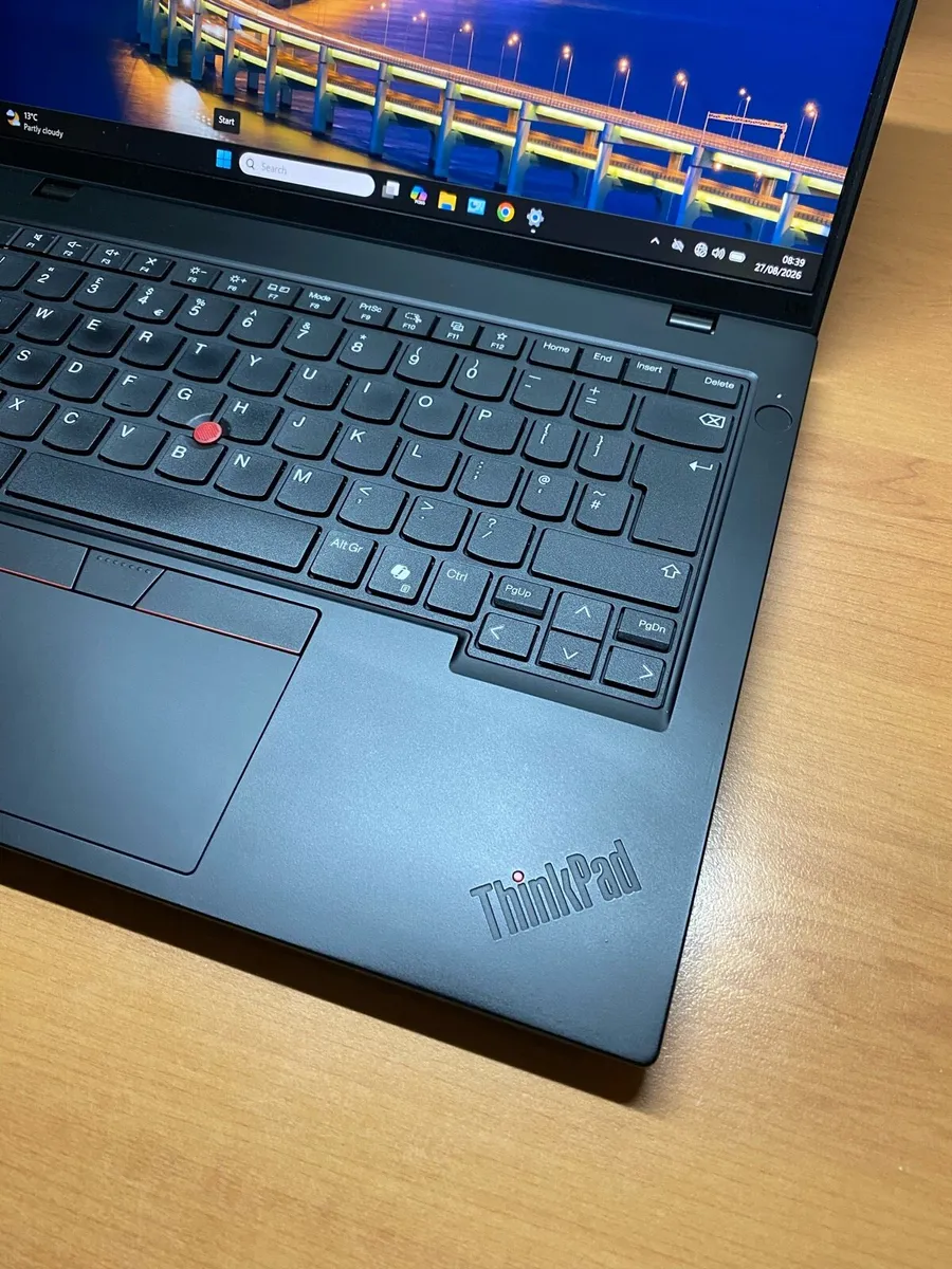 Lenovo Thinkpad Ryzen 5 16/256 win 11 pro - Image 2