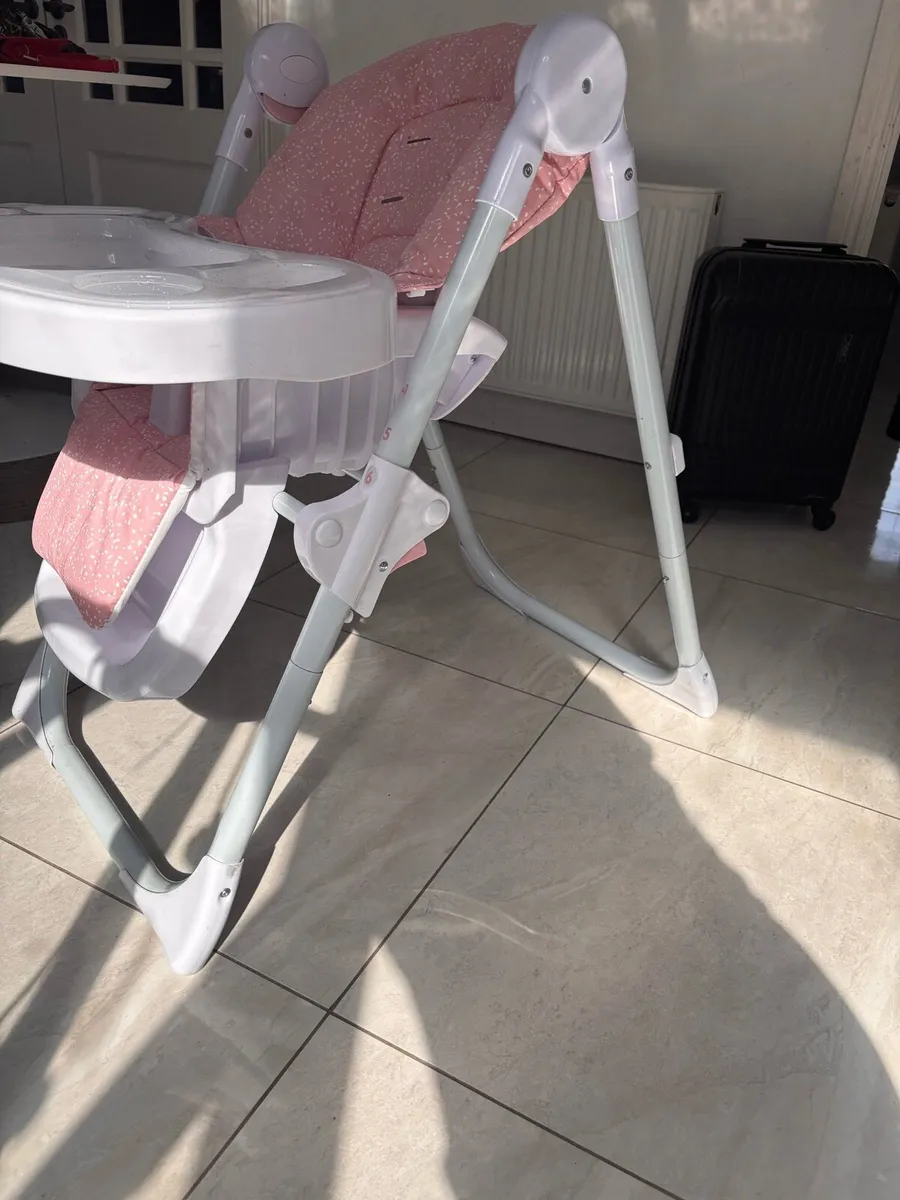 Babylo Hi Lo Convertible High Chair - Image 3
