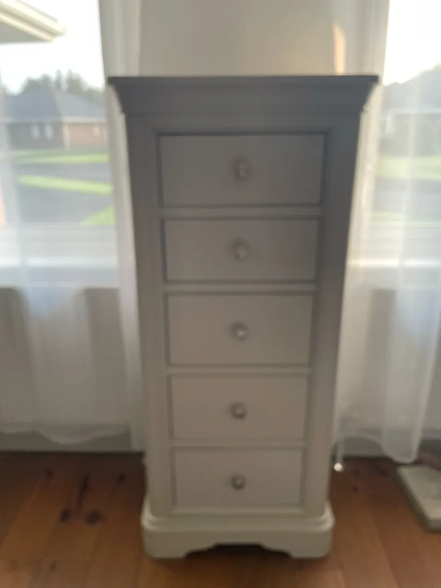 5 drawer, tall boy - Image 1