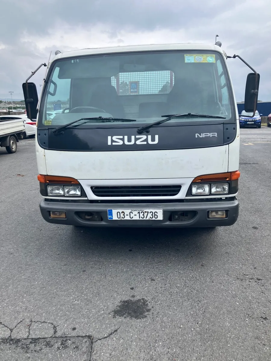 Isuzu NPR 2003 - Image 2
