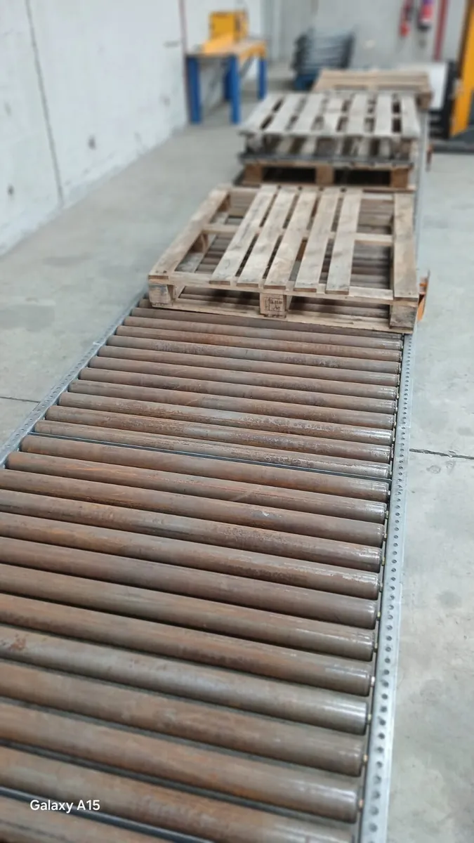 Heavy Duty Used Gravity 16 Roller Conveyor-24cm H - Image 3