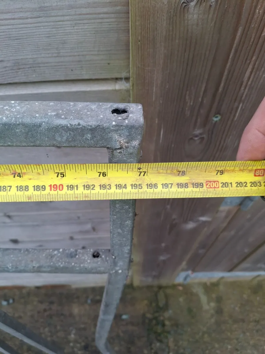 Gate - Image 4