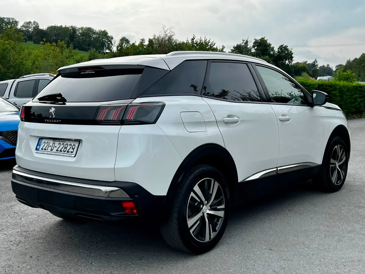 Peugeot 3008 2022 - Image 3