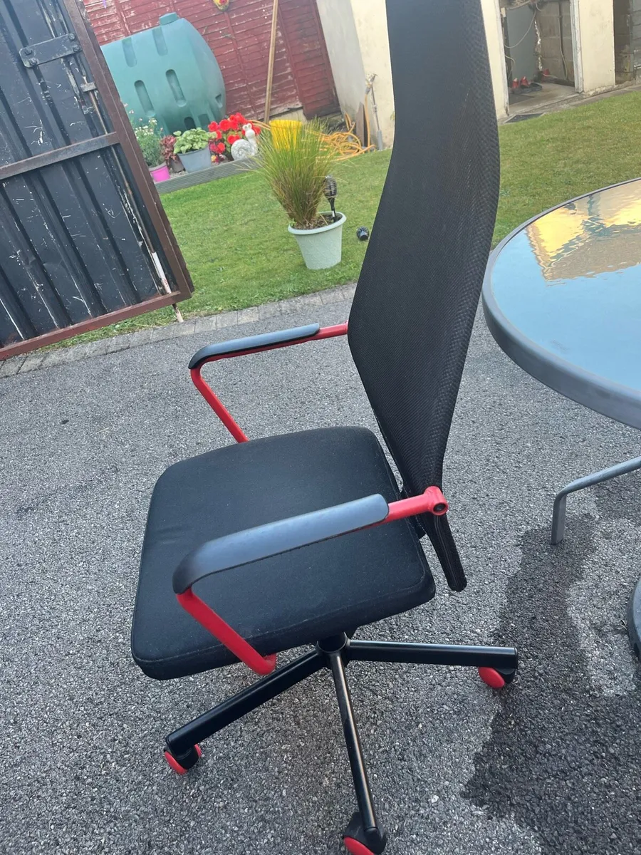 IKEA Gaming Chair (HUVUDSPELARE) - Image 2