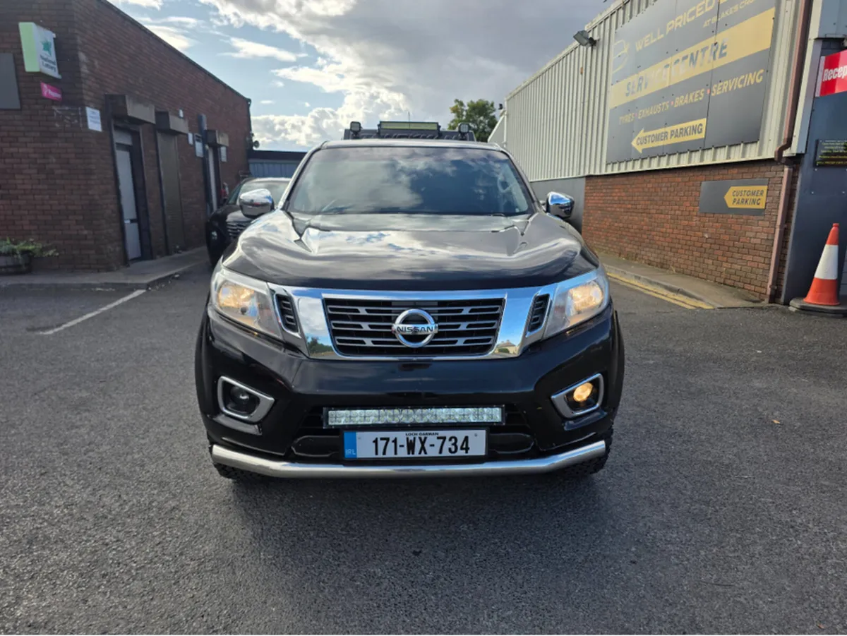 Nissan Navara 2.3 SVE DOUBLE CAB 190 NC 4DR - Image 2