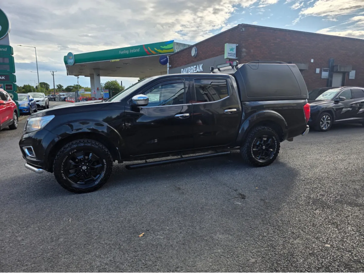 Nissan Navara 2.3 SVE DOUBLE CAB 190 NC 4DR - Image 4