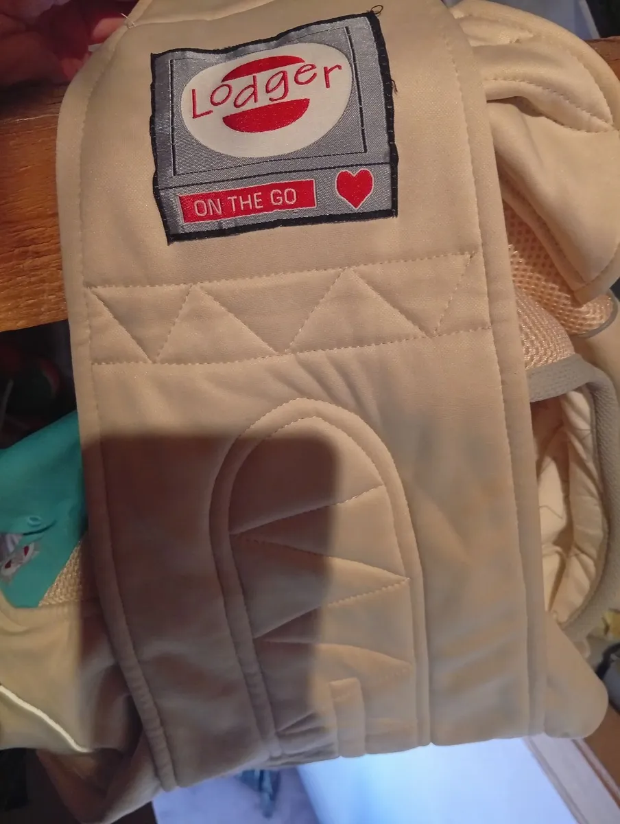 Lodger baby sling - Image 3