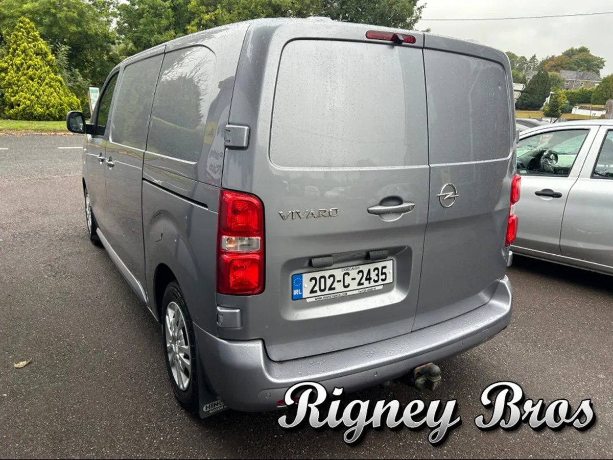 Opel Vivaro L1H1 SPORTIVE 1.5 5DR - Image 4