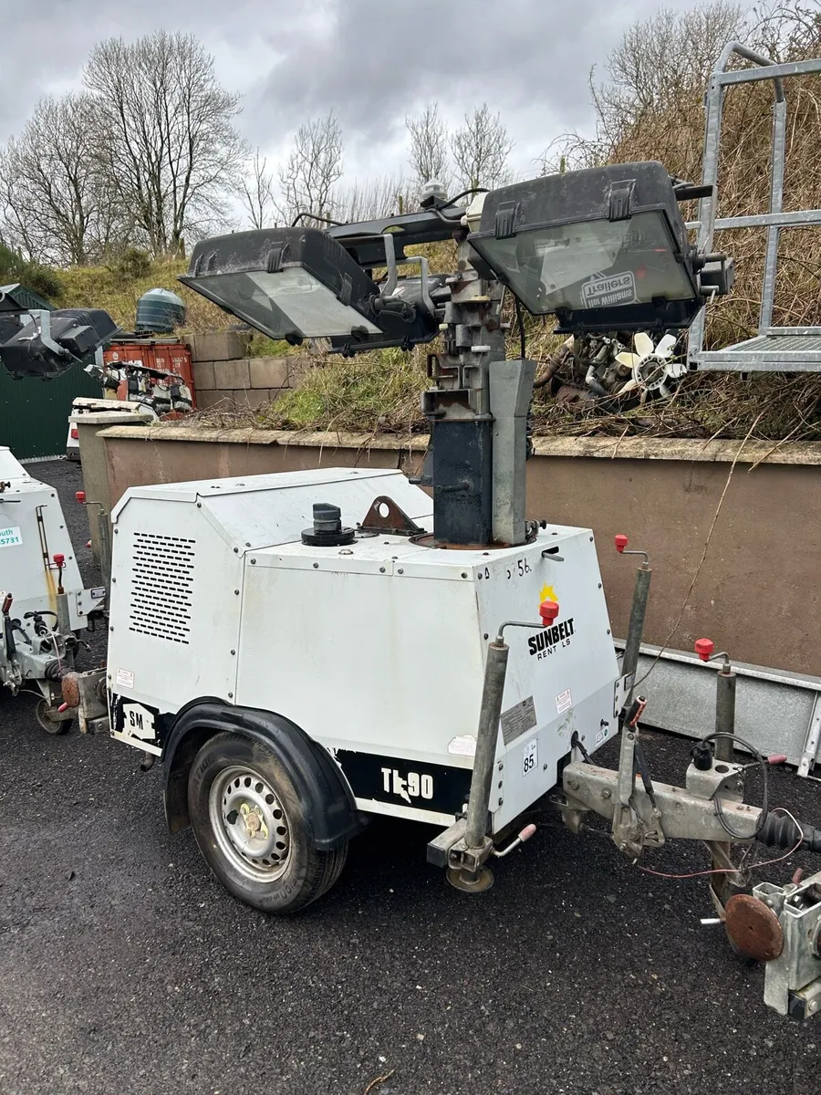 2 x Lighting towers 2016 Models Smc TL90 - Image 4