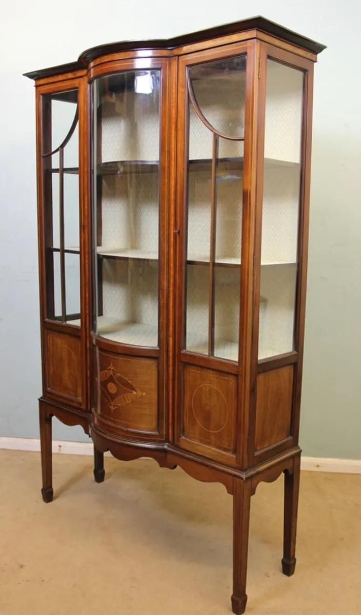 Edwardian inlaid Mahogany Rosewood dresser