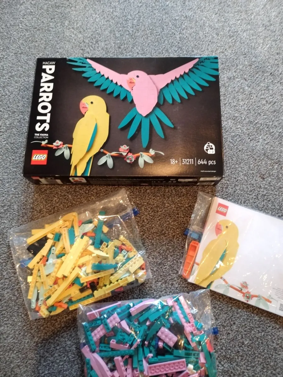 LEGO 31211 The Fauna Collection Macaw Parrots €40 - Image 2