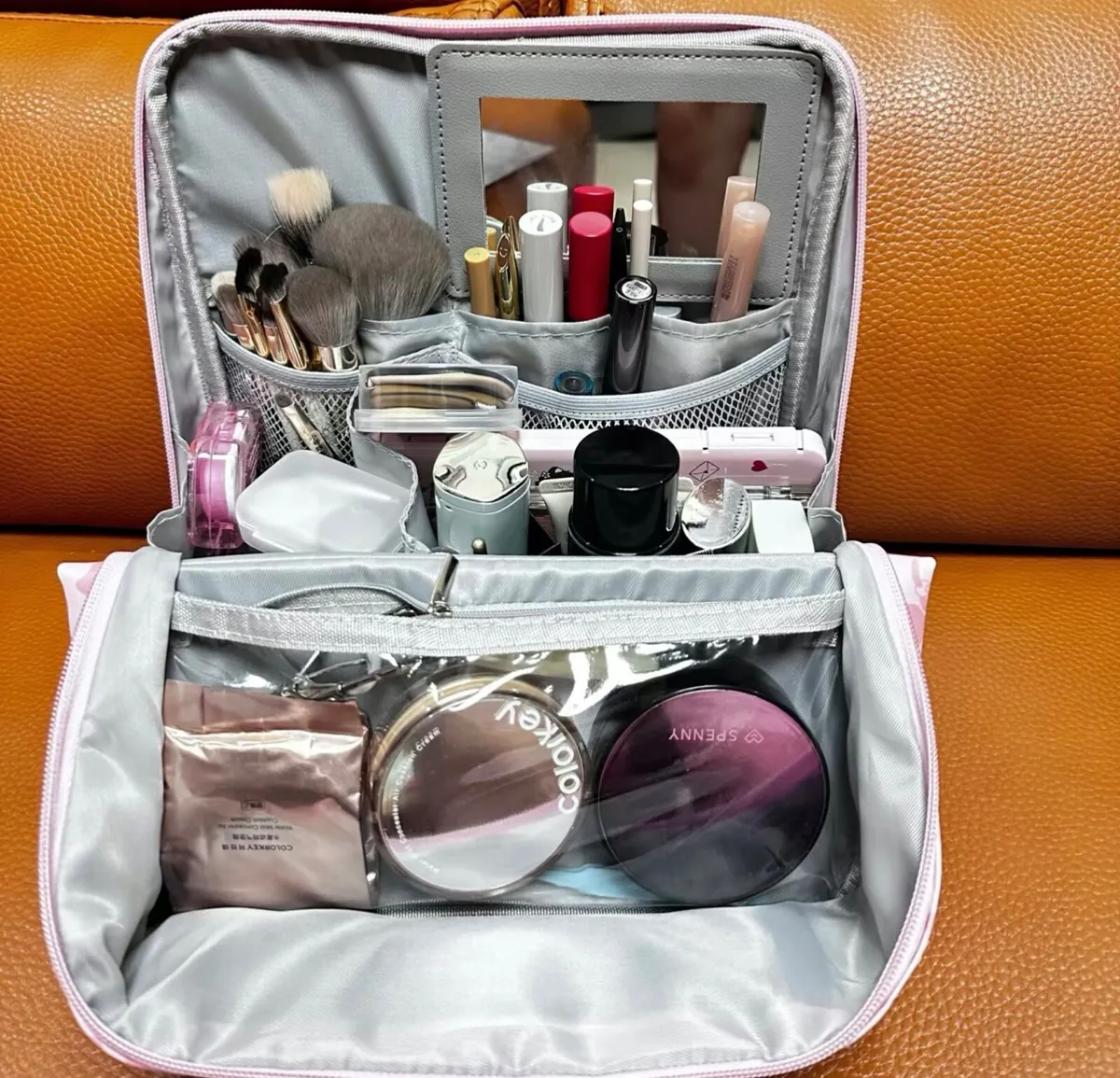 Brand New Standing Makeup Bag - Image 4