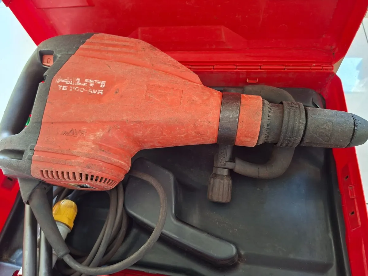 Hilti TE 700-AVR Sds Max Breaker 110v "Serviced" - Image 4
