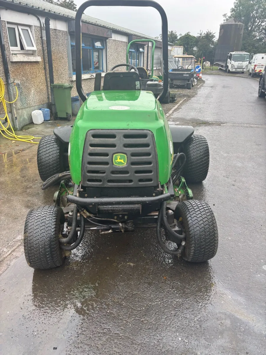 JohnDeer 3245C ride on diesel mower - Image 4