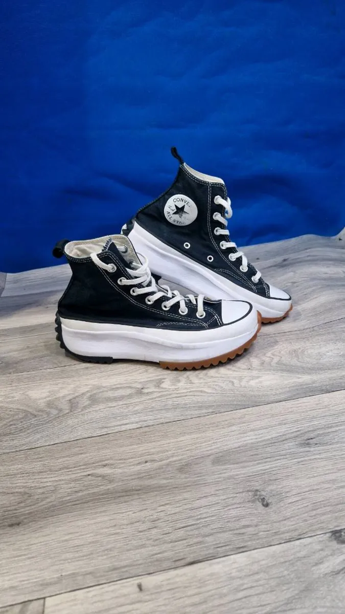 Iconic chunky platform Converse - Image 1