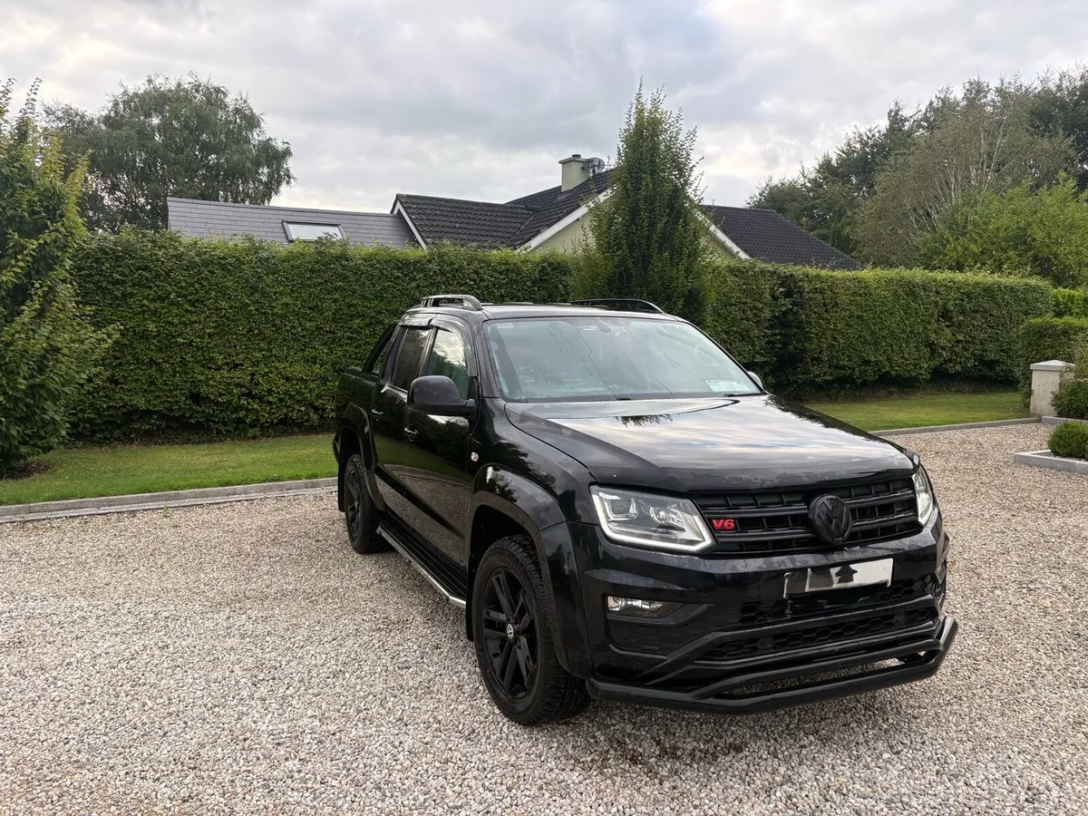 VOLKSWAGEN AMAROK - Image 1