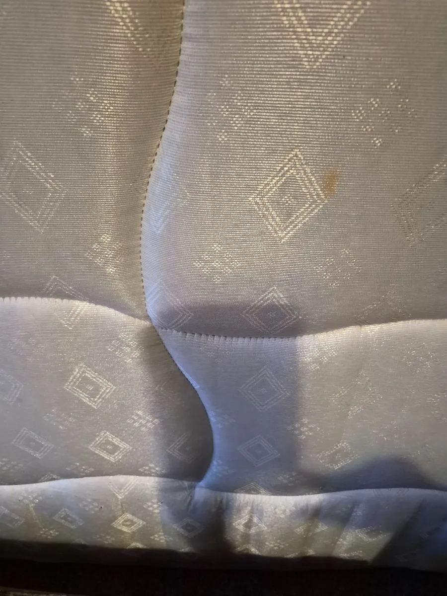 King size mattress - Image 2