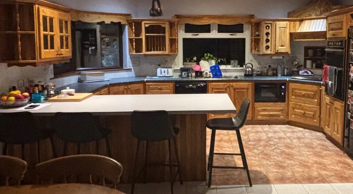 Solid Elm  kitchen - Image 2