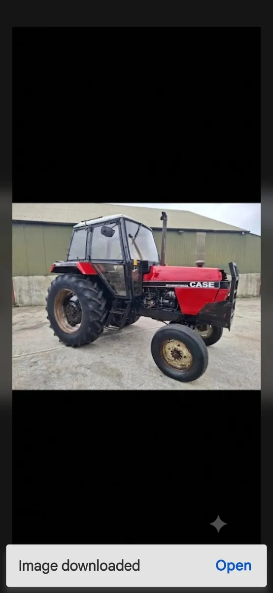 Case 1494 tractor - Image 1