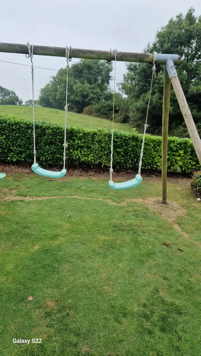 Swings - Image 3