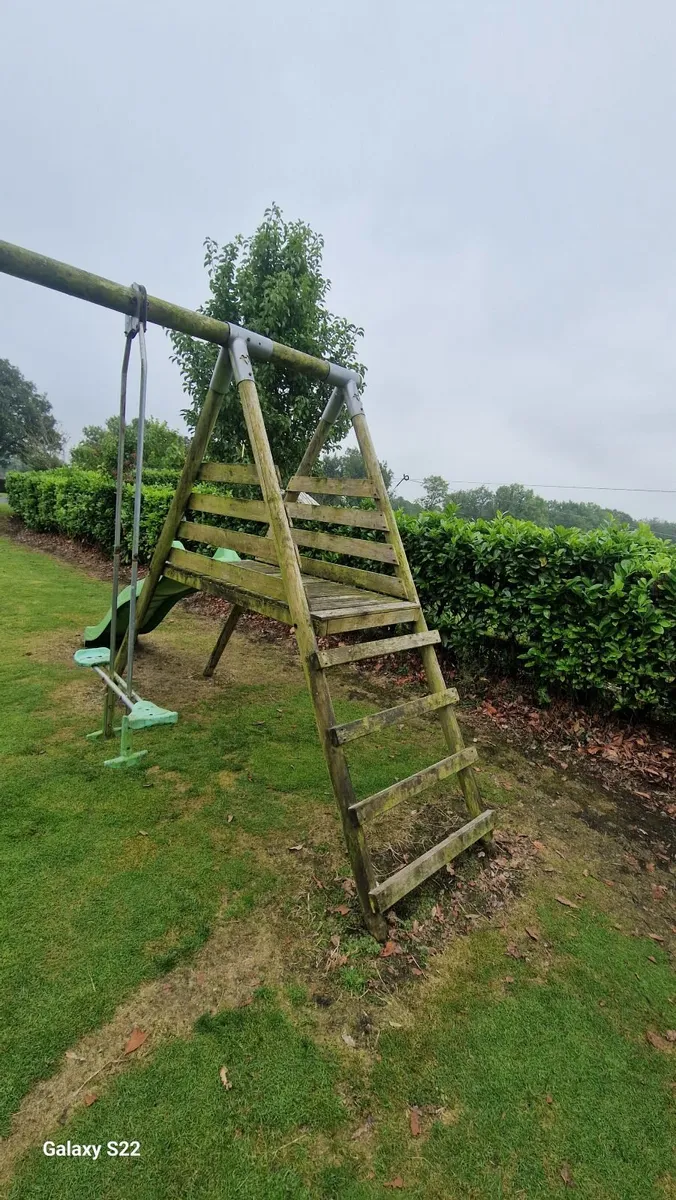 Swings - Image 4