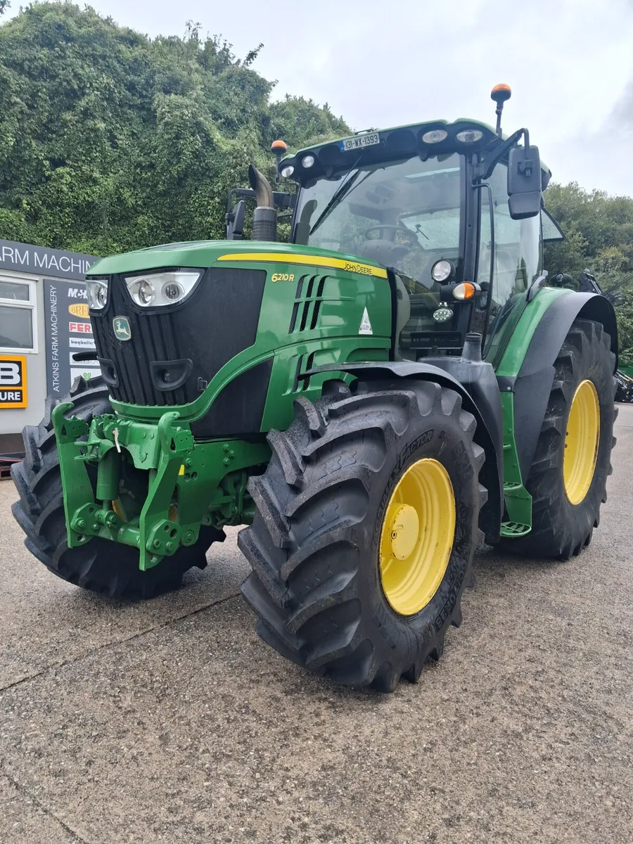 John Deere 6210R - Image 3