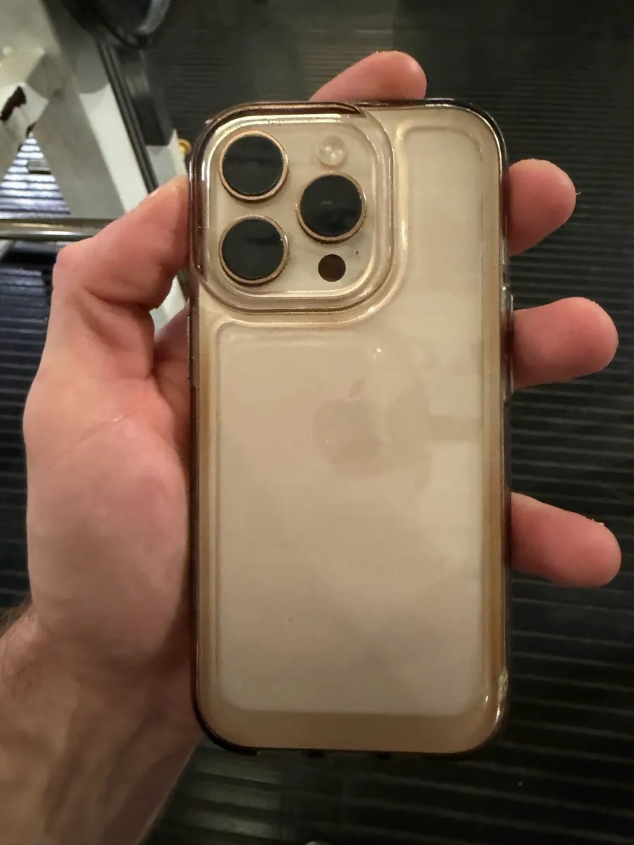 iPhone 16 pro - Image 1