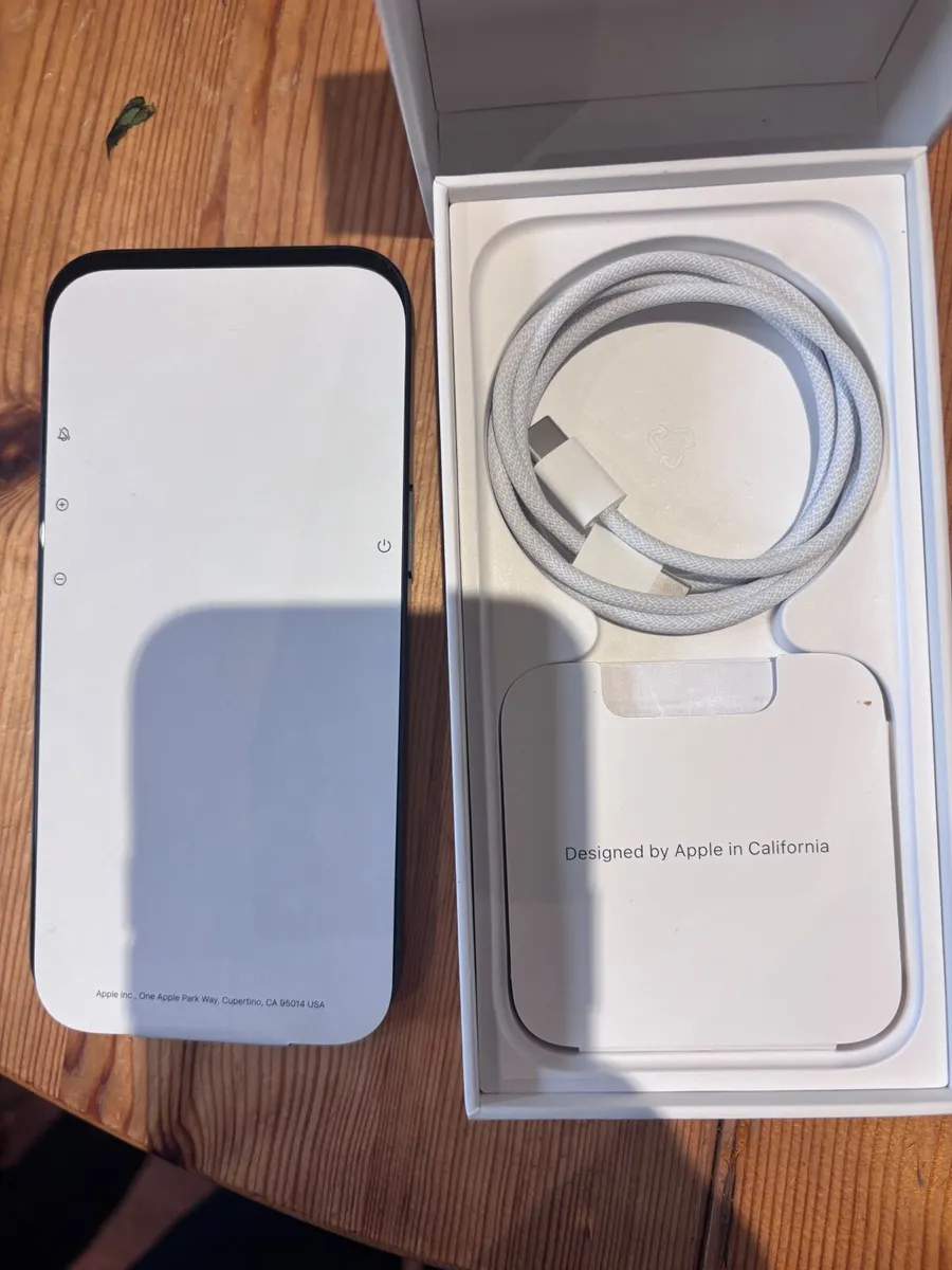 Brand new iPhone 15 - Image 2