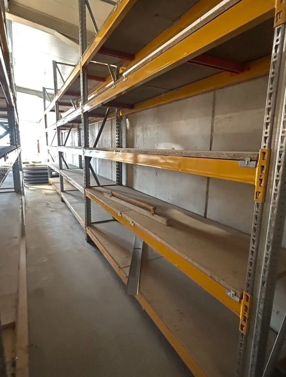 Industrial pallet racking - Image 1
