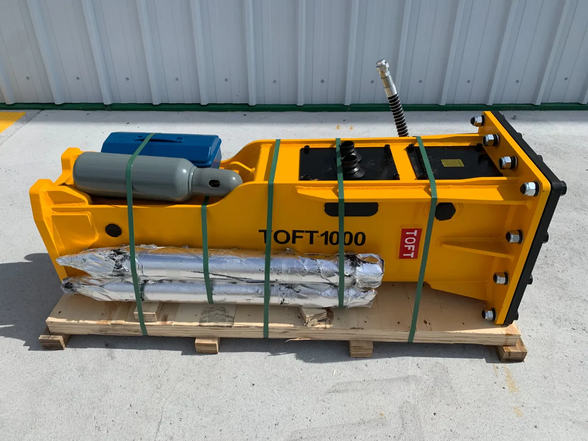 UNRESERVED 2026 HYDRAULIC BREAKERS FOR AUCTION - Image 3
