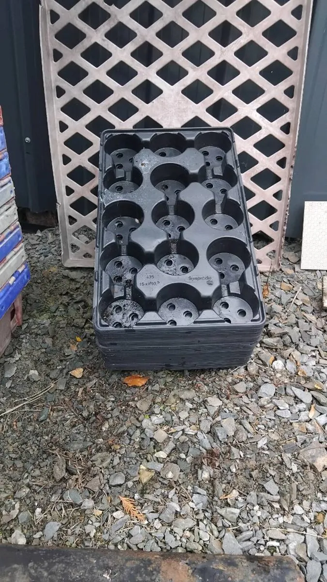 Garden equipment - Image 2