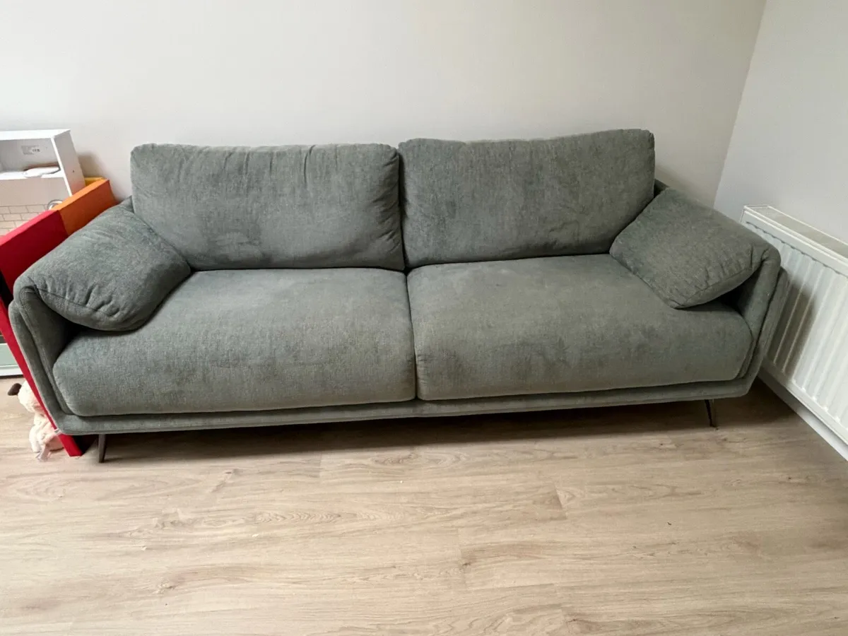 Sofa - Image 3