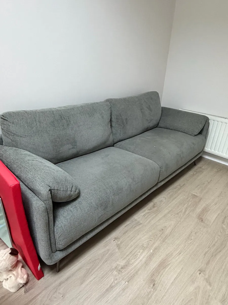 Sofa - Image 4