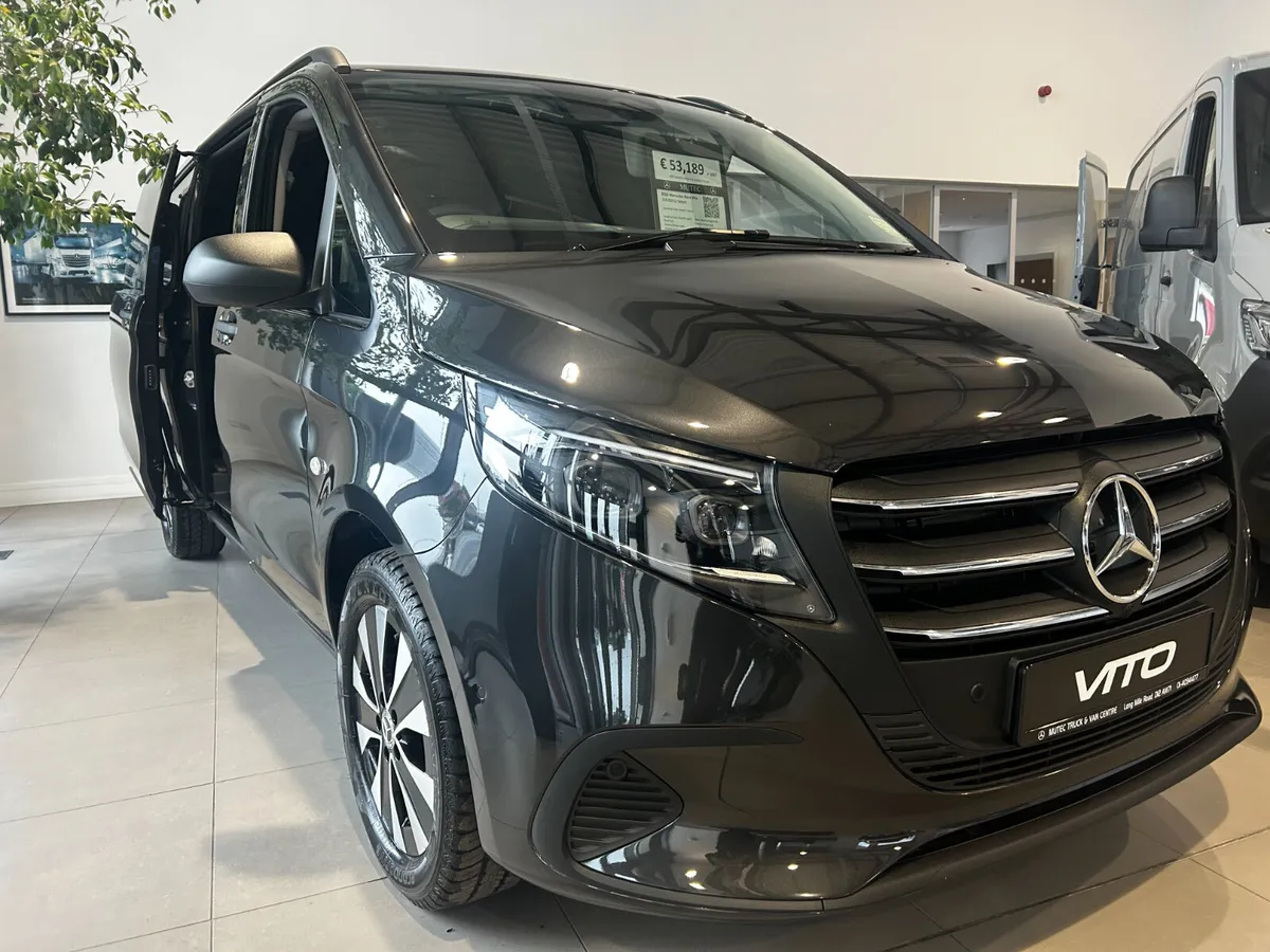 Mercedes-Benz Vito 119 Panel Van L3 Select - Image 2