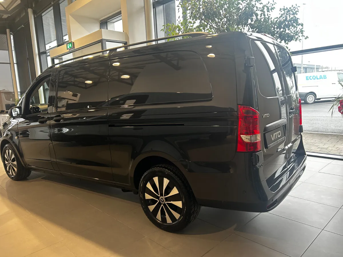 Mercedes-Benz Vito 119 Panel Van L3 Select - Image 4