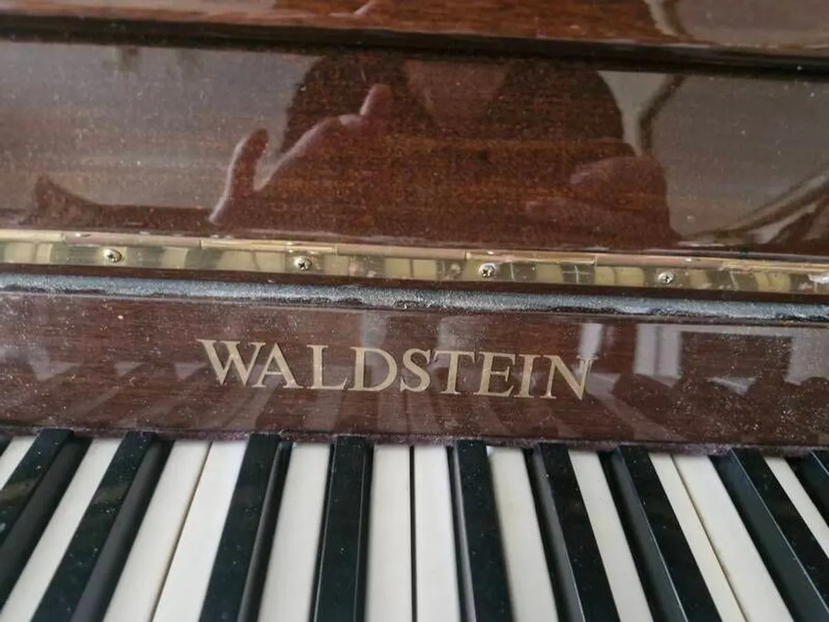 Piano for sale - Image 1