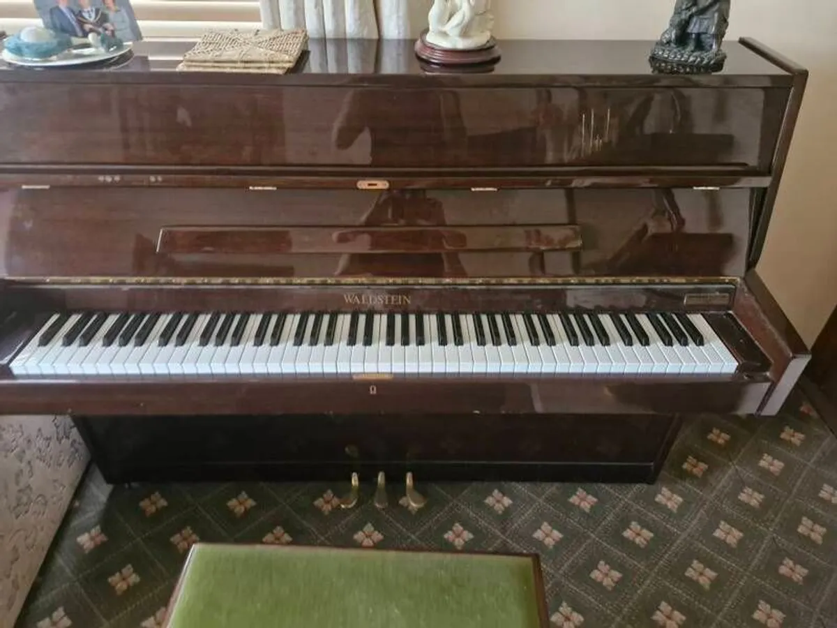 Piano for sale - Image 2