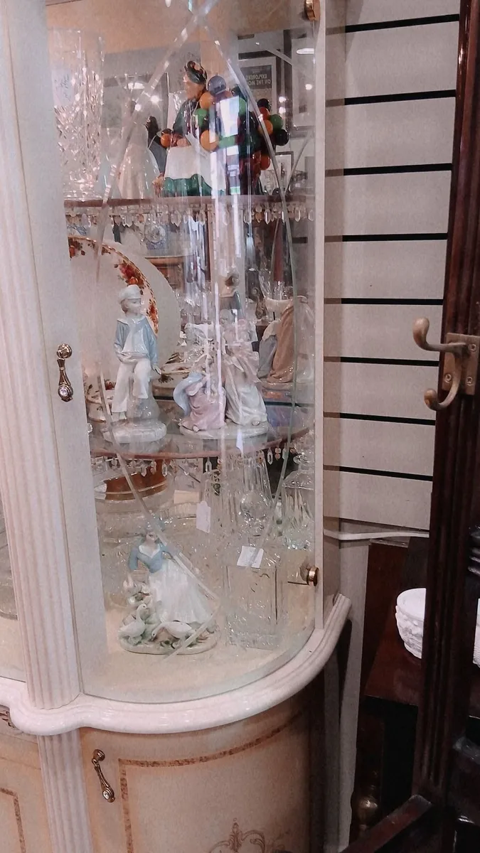 Display bookcase - Image 2