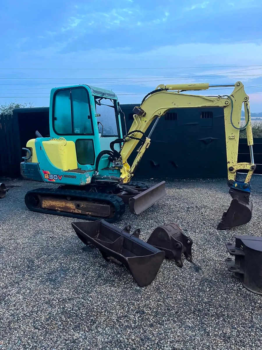 3 tonn yanmar digger - Image 1