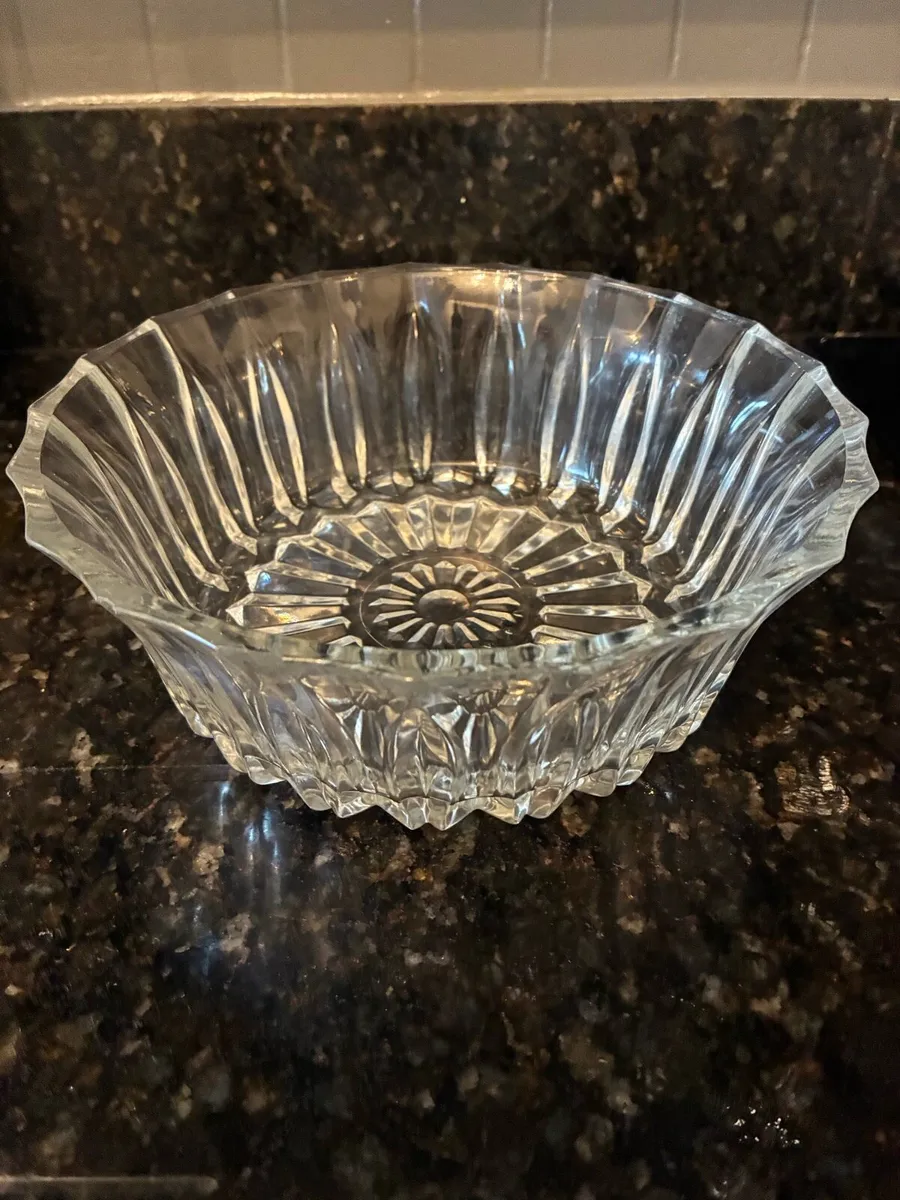 Vintage Italian Crystal Bowl - Image 1