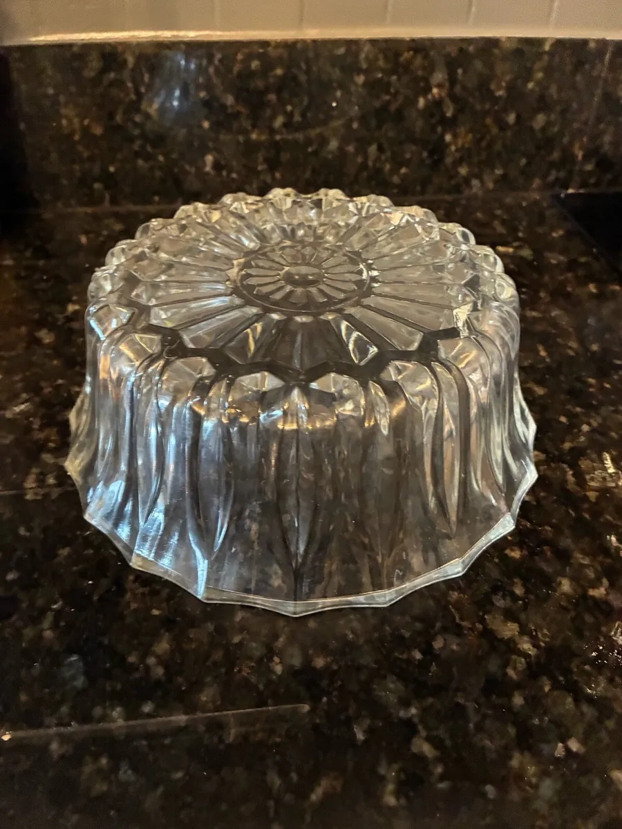 Vintage Italian Crystal Bowl - Image 3