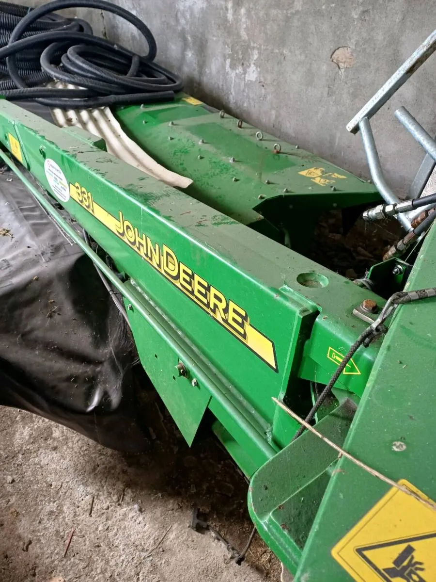 John Deere 331 Mower conditioner - Image 1