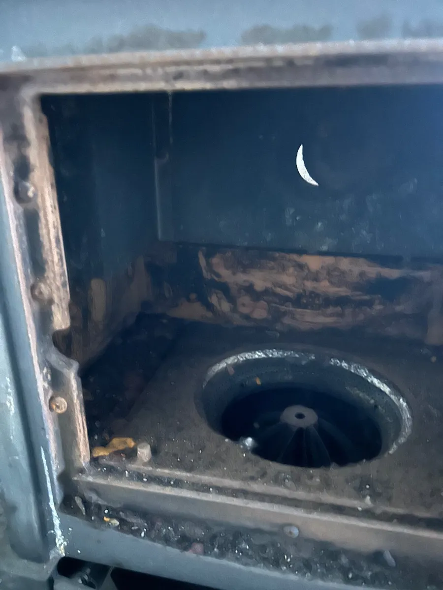 Nestor Martain  Stove oil - Image 2
