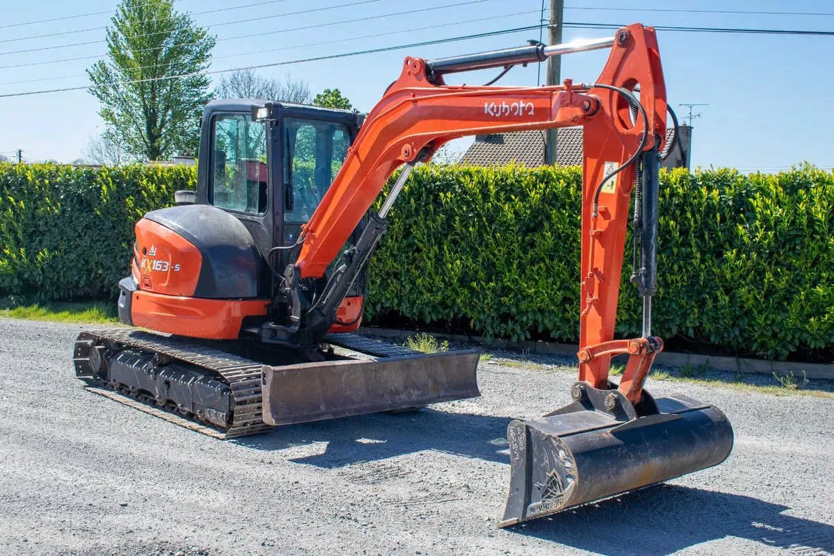 2020 Kubota KX163-5 Digger - Image 1
